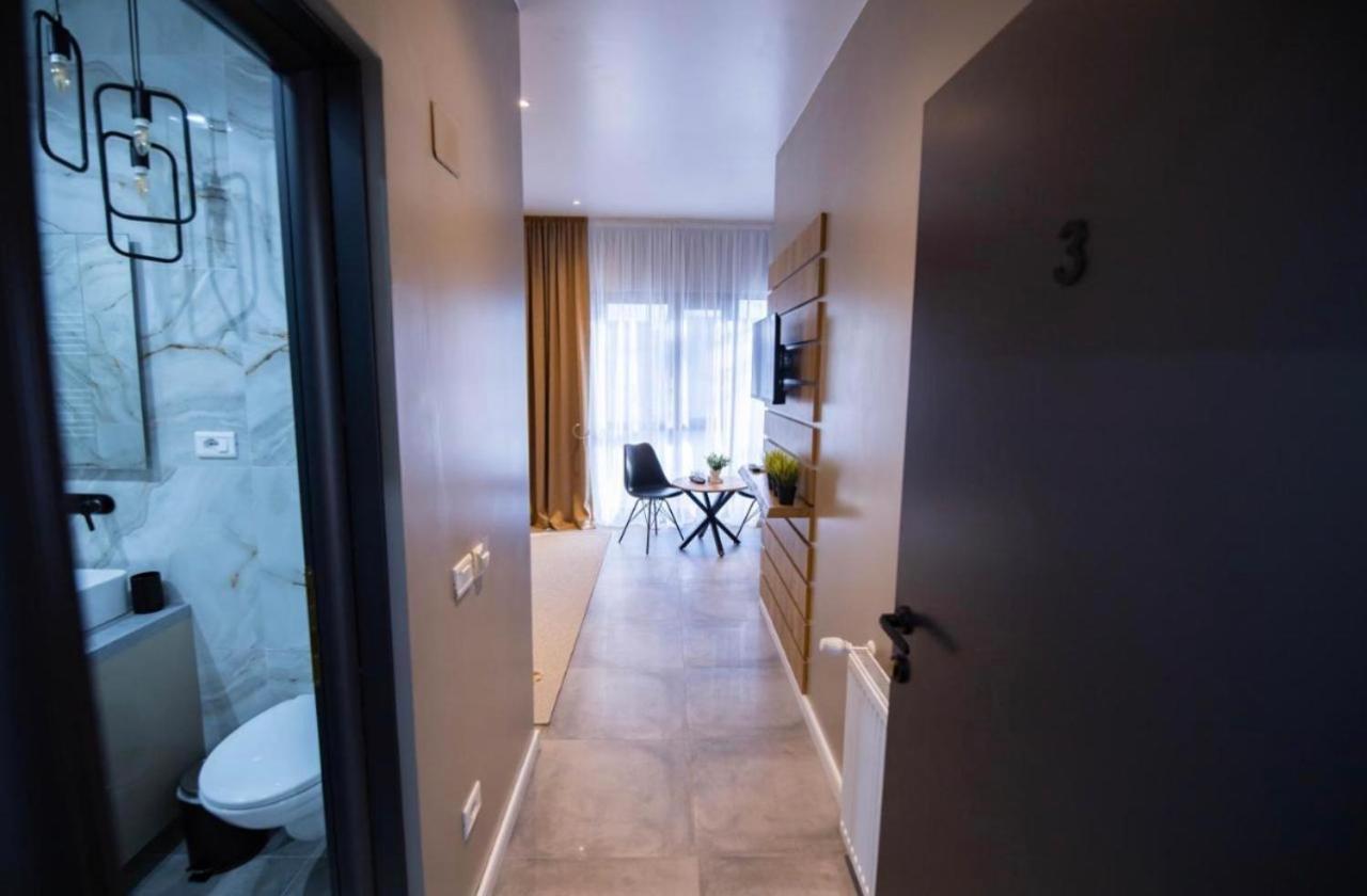 Casa Doner Rooms Craiova Ngoại thất bức ảnh